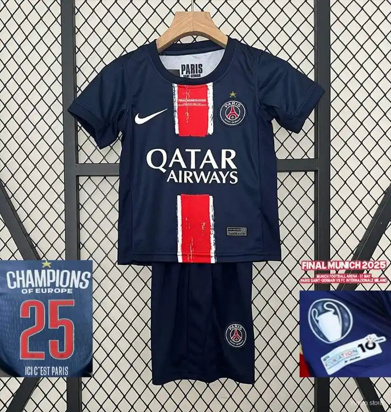 Ensemble Enfant PSG Edition Spécial Champions d'Europe 2025 24/25 Bleu