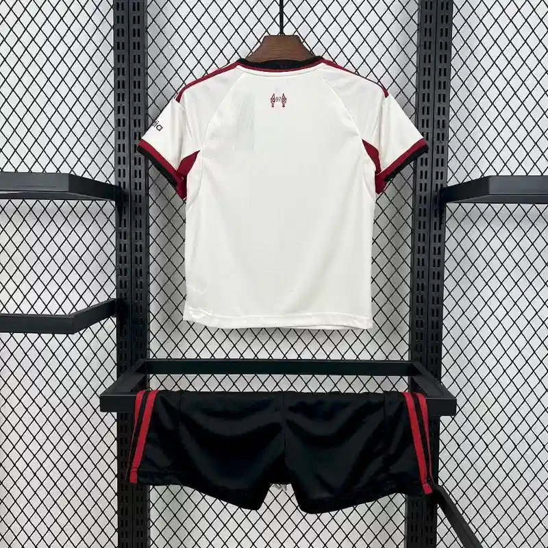 Ensemble Liverpool- 2025-2026 -Extérieur-Enfant et adulte-Manches courtes