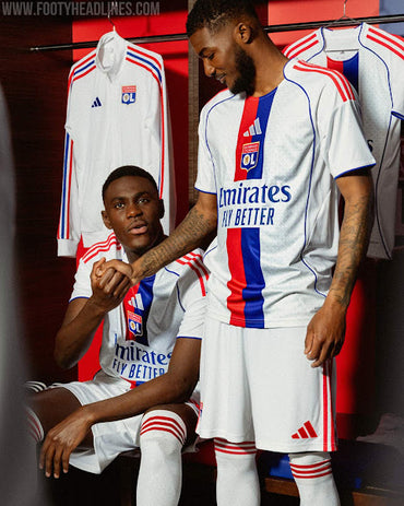 Maillots Olympique Lyonnais-2025/2026-Domicile -Homme--Manches courtes-Blanc-Bleu-Rouge