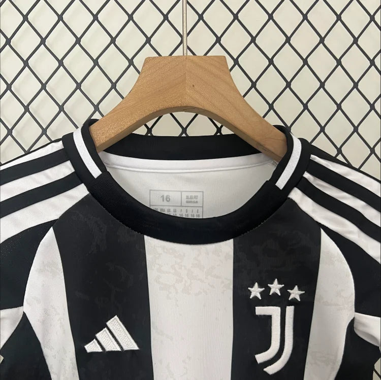 Maillots Enfant Domicile Juventus 2024/2025 Noir 16-28