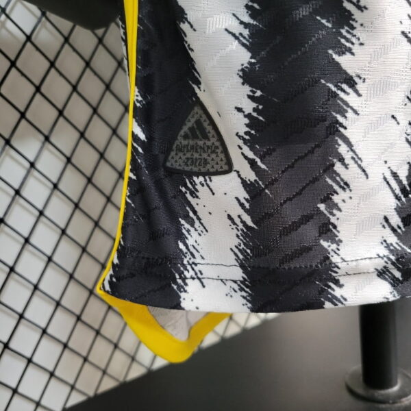 Maillot Juventus 23/24 Domicile