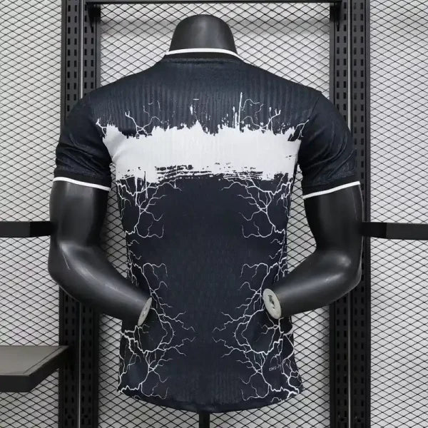 Maillot FC Barcelone Édition Spéciale Noir Blanc Éclair 2025/2026