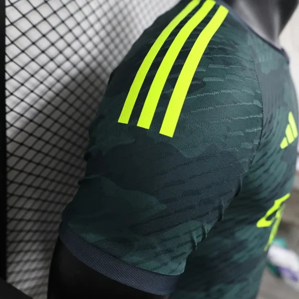 Maillot Real Madrid Edition spécial Mili-vert 2025/2026 Vert