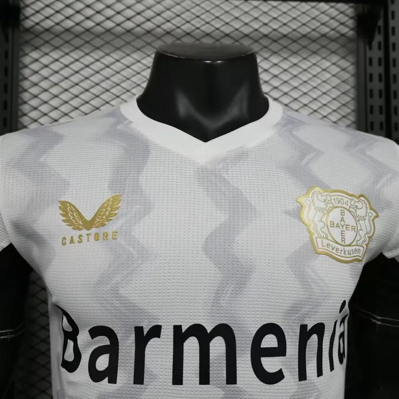 Bayer Leverkusen 2024/2025 – Extérieur