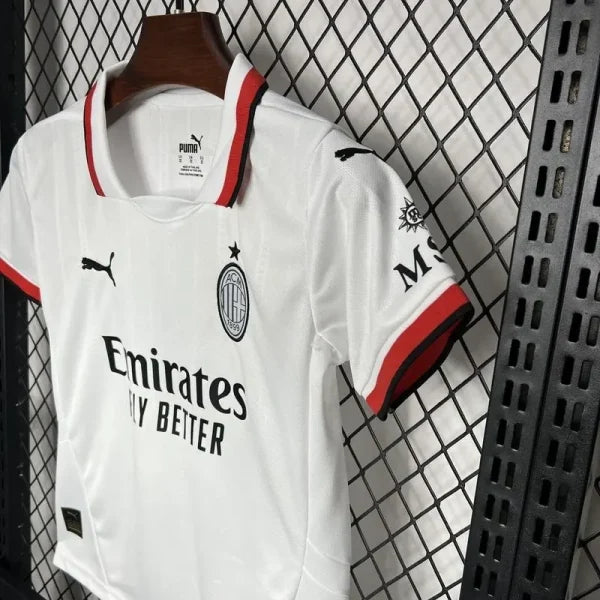 Ensemble Enfant AC Milan 2024/2025 – Extérieur