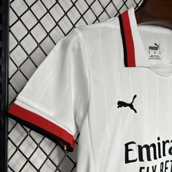 Ensemble Enfant AC Milan 2024/2025 – Extérieur