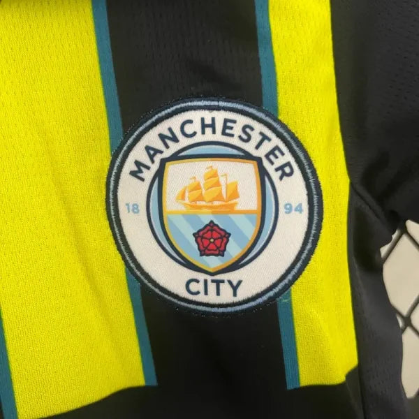 Ensemble enfant Manchester City FC 2024/2025 – Ensemble Extérieur Enfant (Maillot + Short)
