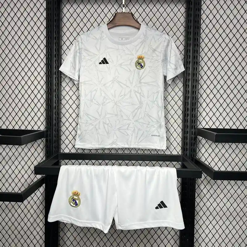Ensemble Enfant Real Madrid 2025/2026 – Édition Spéciale Triangle Noir