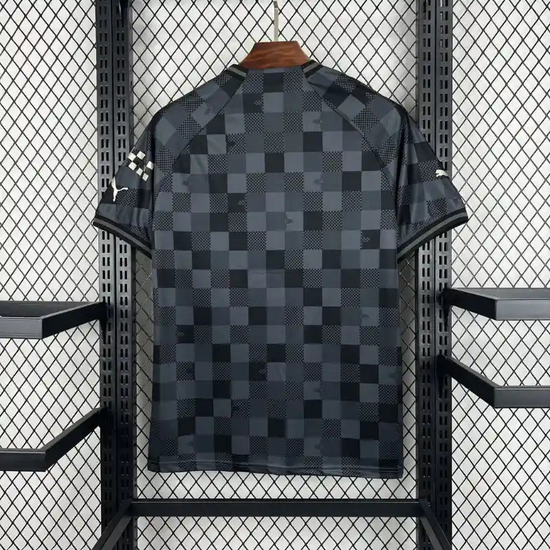 Manchester City FC 2024/2025 – Maillot Édition Spéciale damier Noir et Gris Homme