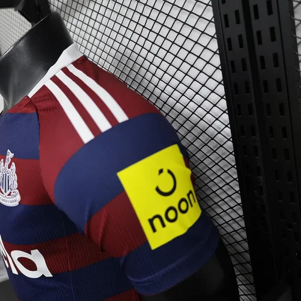 Maillots Newcastle United 2024/2025 – Maillot extérieur