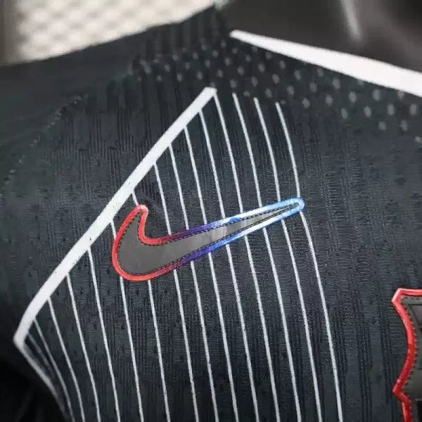 Maillot FC Barcelone 2025/2026 – Édition Spéciale Rouge & Noir Spotify