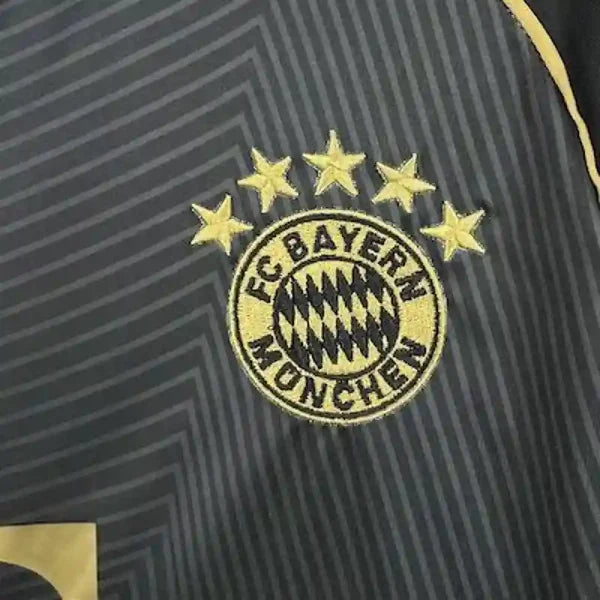 Maillot Bayern Munich 2025/2026 – Maillot Édition Spéciale Noir ; Or