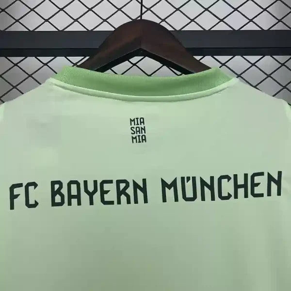 Maillot Bayern Munich 2025/2026 – Maillot Gardien Vert