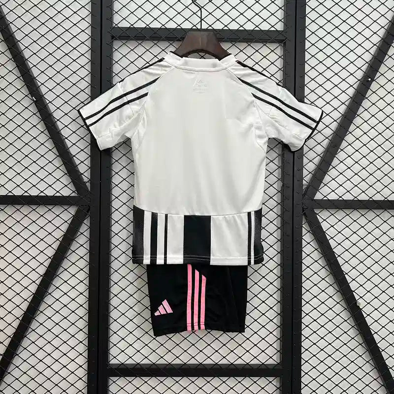 Ensemble enfant Juventus Turin 2025/2026 Domicile
