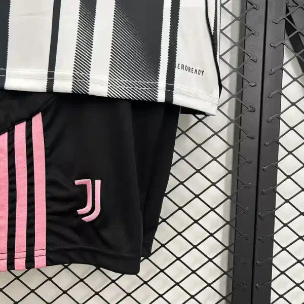 Ensemble enfant Juventus Turin 2025/2026 Domicile