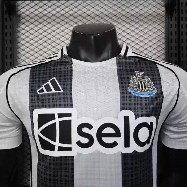 Maillots Newcastle United 2025/2026 – Maillot Domicile Joueur