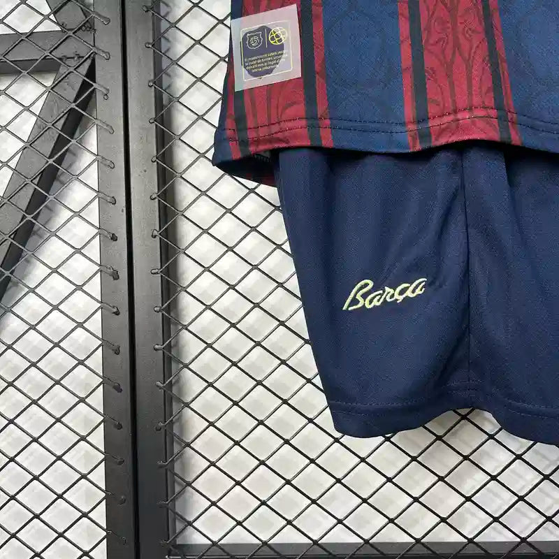 Ensemble Enfant Barcelone Edition spécial Commémorative 2025/2026 Domicile Bleu et Rouge
