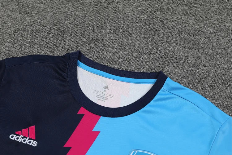 Survêtement Entraînement Arsenal 23/24 Bleu Ciel taille non précisée