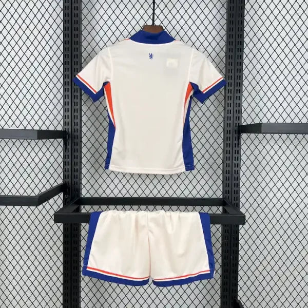 Ensemble enfant Chelsea FC 2024/2025 – Ensemble Extérieur Enfant (Blanc, Beige Bleu)