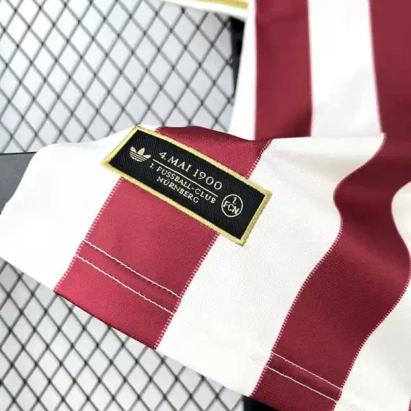 Maillot 1. FC Nuremberg 25/26 – 125e anniversaire duHommage historique signé adidas