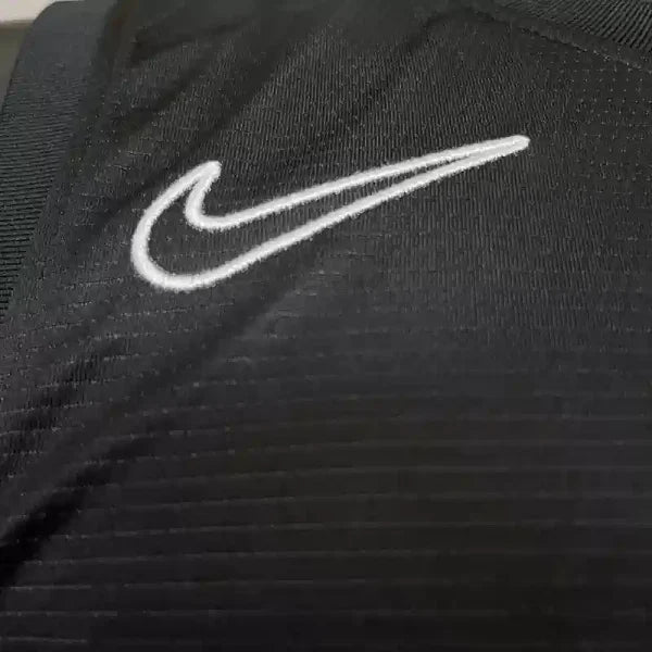 Maillot Corinthias FC 2025/2026 –Gilet d'entrainement