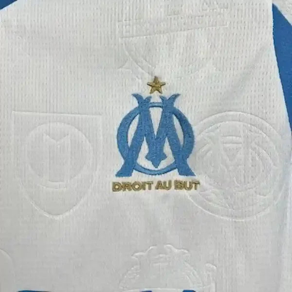 Ensemble enfant OM 2025/2026 Domicile