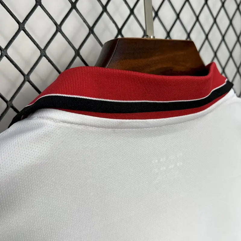 Maillot Rayo Vallecano Rétro 2001/2002 – Domicile – Homme