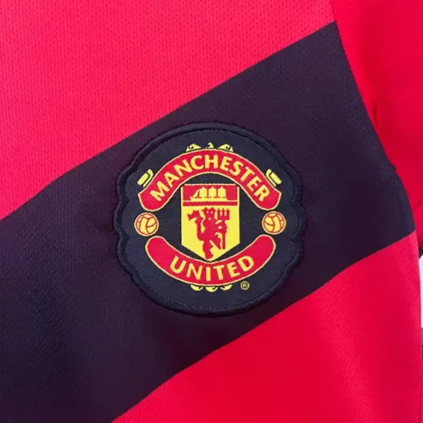 Ensemble enfant Manchester United 2009/2010 – Ensemble Domicile Enfant (Rétro)