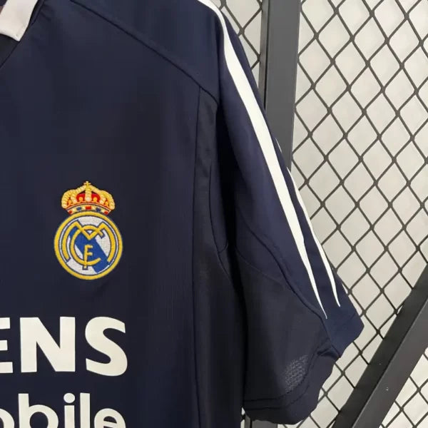 Maillot Real Madrid Rétro Homme 2004/2005 – Extérieur Noir