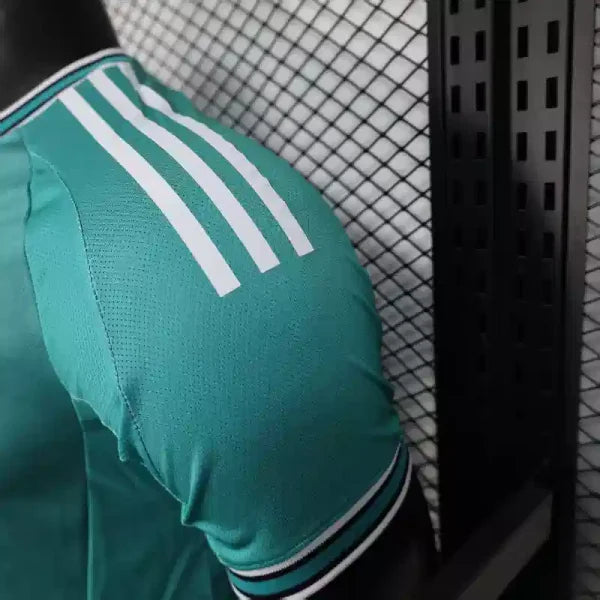 Maillots Liverpool FC 2025/2026 – Maillot Third Homme (Bleu Turquoise)