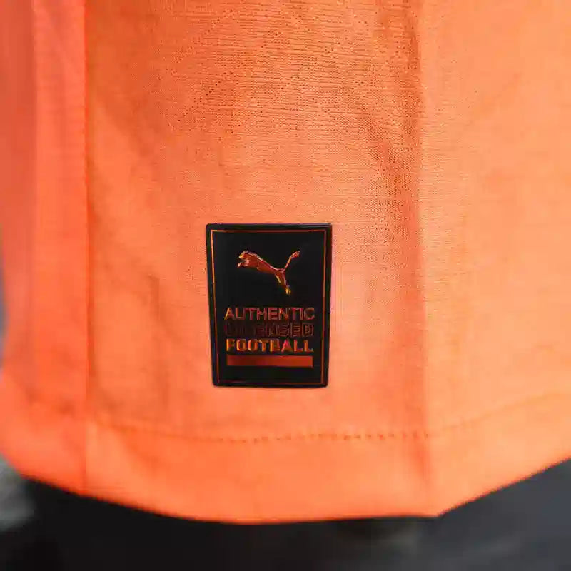 Maillot Manchester City FC 2025/2026 – Maillot Second Extérieur Homme (Orange à Bande Diagonale, Version Joueur)