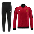 Ensemble Manchester United 2023 – Domicile Homme (Maillot Rouge + Jogging Noir)