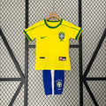 Ensemble Enfant Retro Domicile Brésil 1998 Jaune