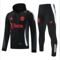 Ensemble Sweat à Capuche Manchester United 2024/2025 –  Homme (Accent Rouge)