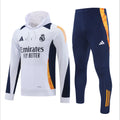Survêtement Real Madrid 2024/2025 – Homme – Capuche Blanc &amp; Bleu Foncé