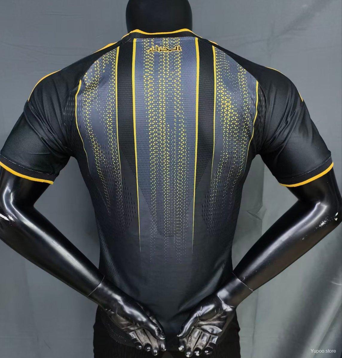 Maillot Algérie 2026/2027 – Édition Spéciale “Black Fennecs” – Manches Courtes