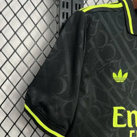 Maillot  Real Madrid 2025/26 Editions Spécial Noir et Jaunes- Manches courtes