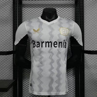 Bayer Leverkusen 2024/2025 – Extérieur