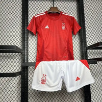 Ensemble Enfant Nottingham Forest 2024/2025 – Domicile