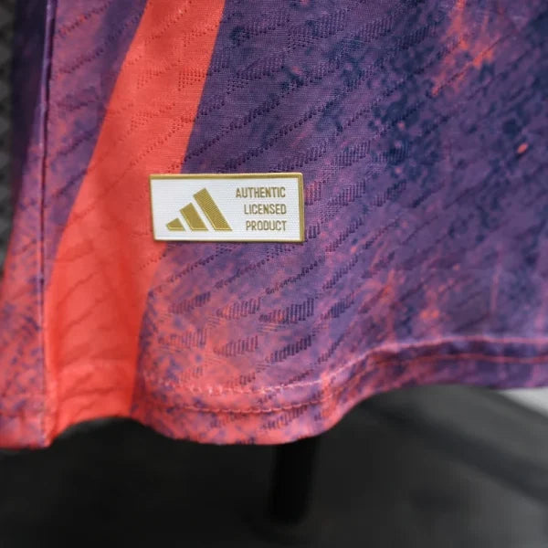 Maillot  Real Madrid 2025/26 Editions Spécial Poussières oranges- Manches courtes