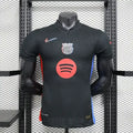 Maillot FC Barcelone 2024/2025 – Édition Spéciale Noir &amp; Logo Rouge – Manches Courtes