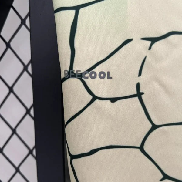 Maillot Real Betis 2024/2025 – Édition Spéciale “Cracked Earth” – Homme