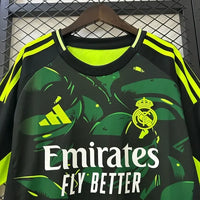 Maillot  Real Madrid 2025/26 Editions Spécial Vert Jungle - Manches courtes