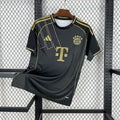 Maillot Bayern Munich 2025/2026 – Maillot Édition Spéciale Noir ; Or