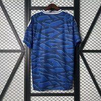 Maillot  Schalke 04 2025/2026 – Domicile  L’élégance rhénane signée Adidas