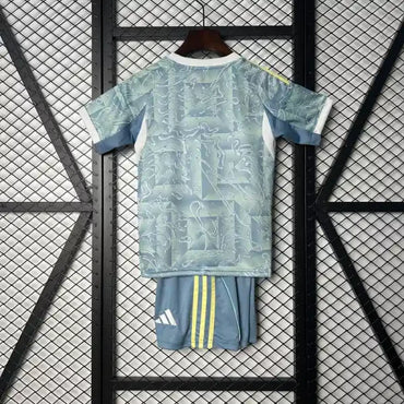 Ensemble Enfant  Juventus 2025/26  –  Extérieur