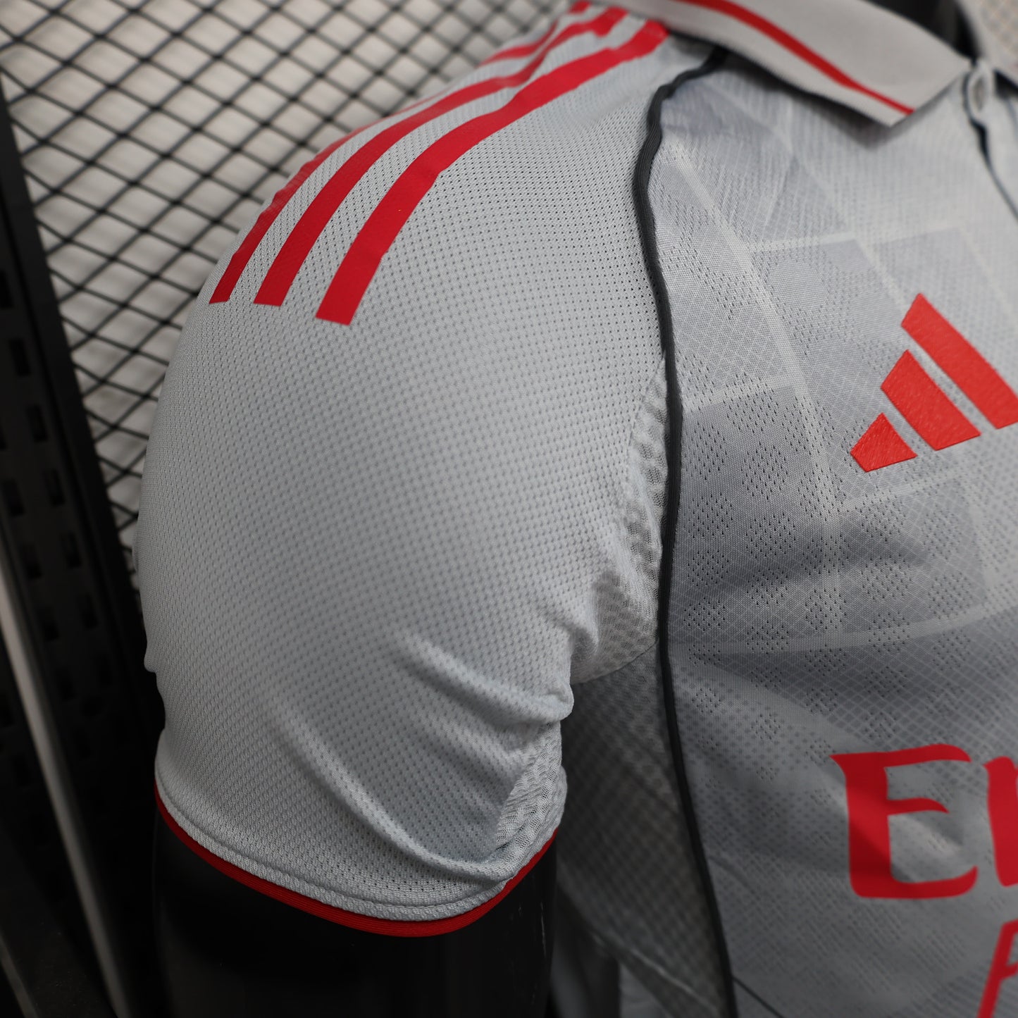 Maillots Olympique Lyonnais-2025/2026-second exterieur-Homme--Manches courtes-Blanc