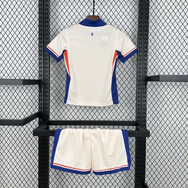Ensemble enfant Chelsea FC 2024/2025 – Ensemble Extérieur Enfant (Blanc, Beige  Bleu)
