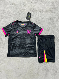 Ensemble Chelsea 2024/2025-Second extérieur – Ensemble Officiel – Maillot + Short-Ensemble Enfant et Adulte