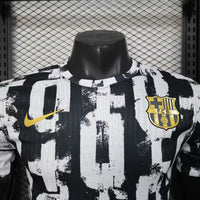 Maillot FC Barcelone 2025/2026 édition spéciale « Noir i Blanc »